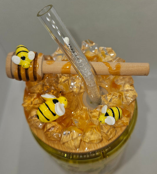 16 oz snowglobe tumblers with decorative lids!!