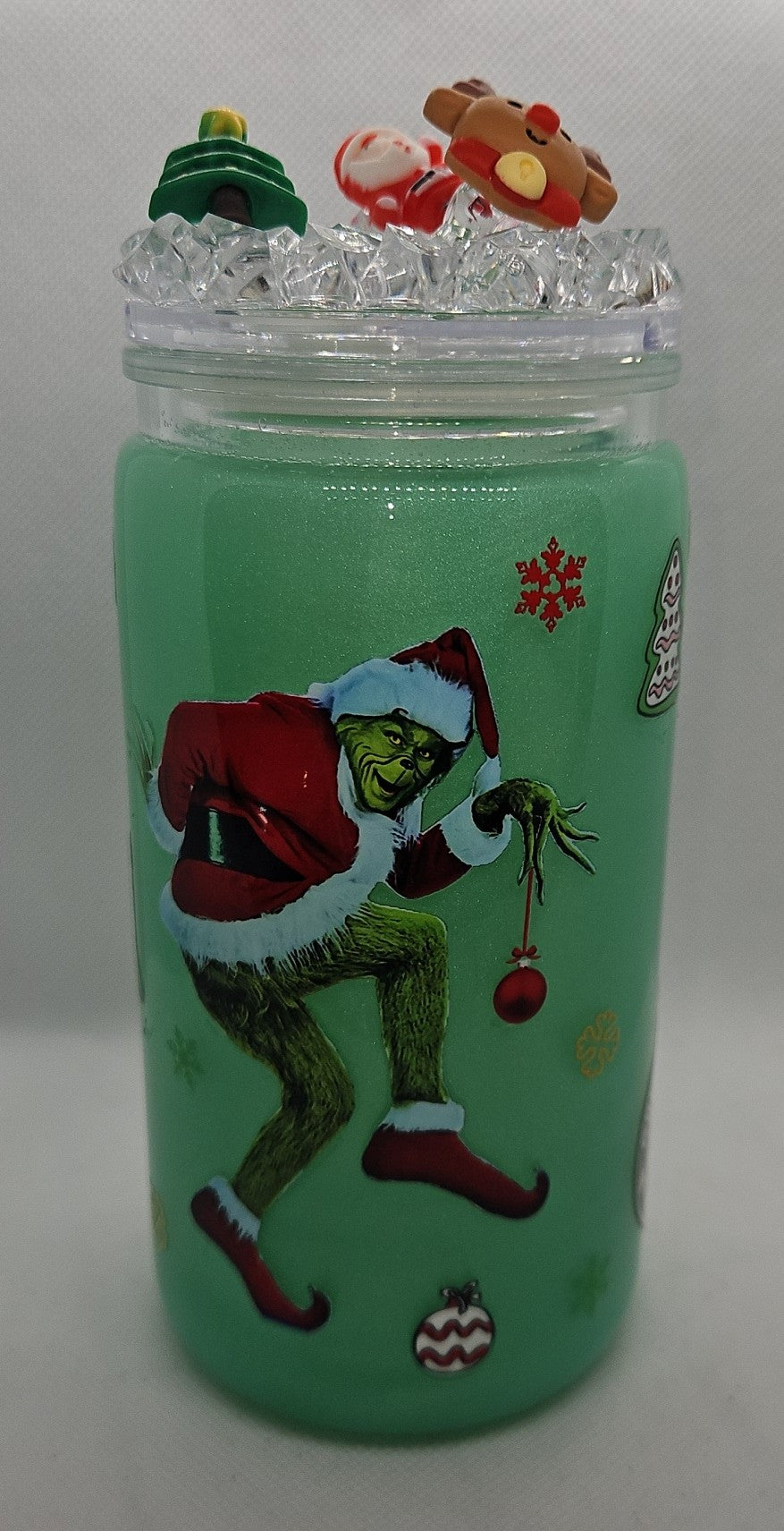 16 oz snowglobe tumblers with decorative lids!!